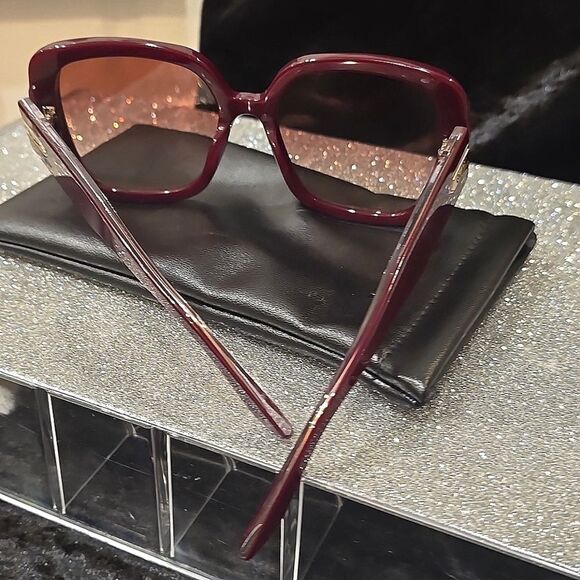 Quay Australia Full Glam Sunglasses- Pinot/Pinot Taupe main image 7